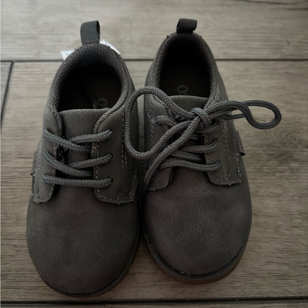 OshKosh B'gosh Charcoal Dress Shoes for Kids